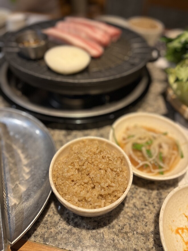 주말에 잘 먹고 다녔네요.