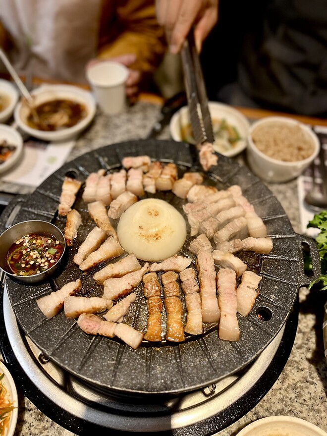 주말에 잘 먹고 다녔네요.