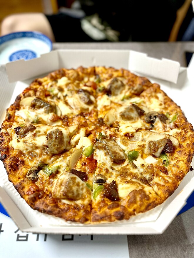 주말에 잘 먹고 다녔네요.