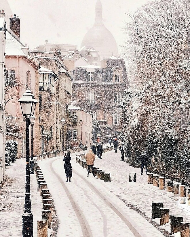 파리에 내린 첫눈