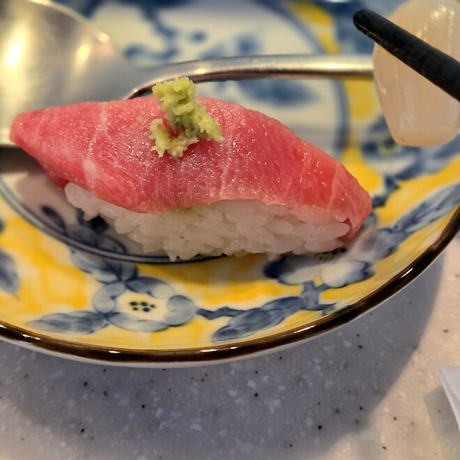 홍대, 나랑가 초밥, 참치로만 먹어 봅니다.