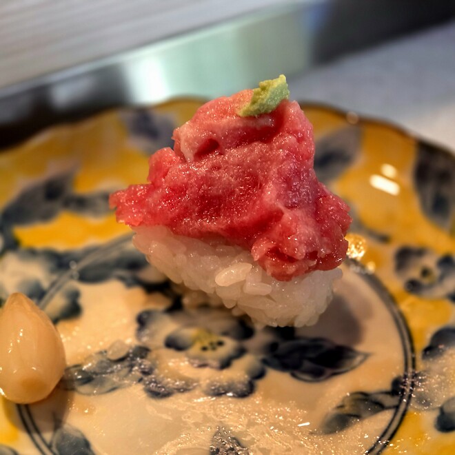 홍대, 나랑가 초밥, 참치로만 먹어 봅니다.