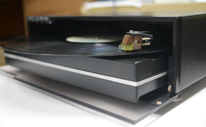 옛날 턴테이블 2가지