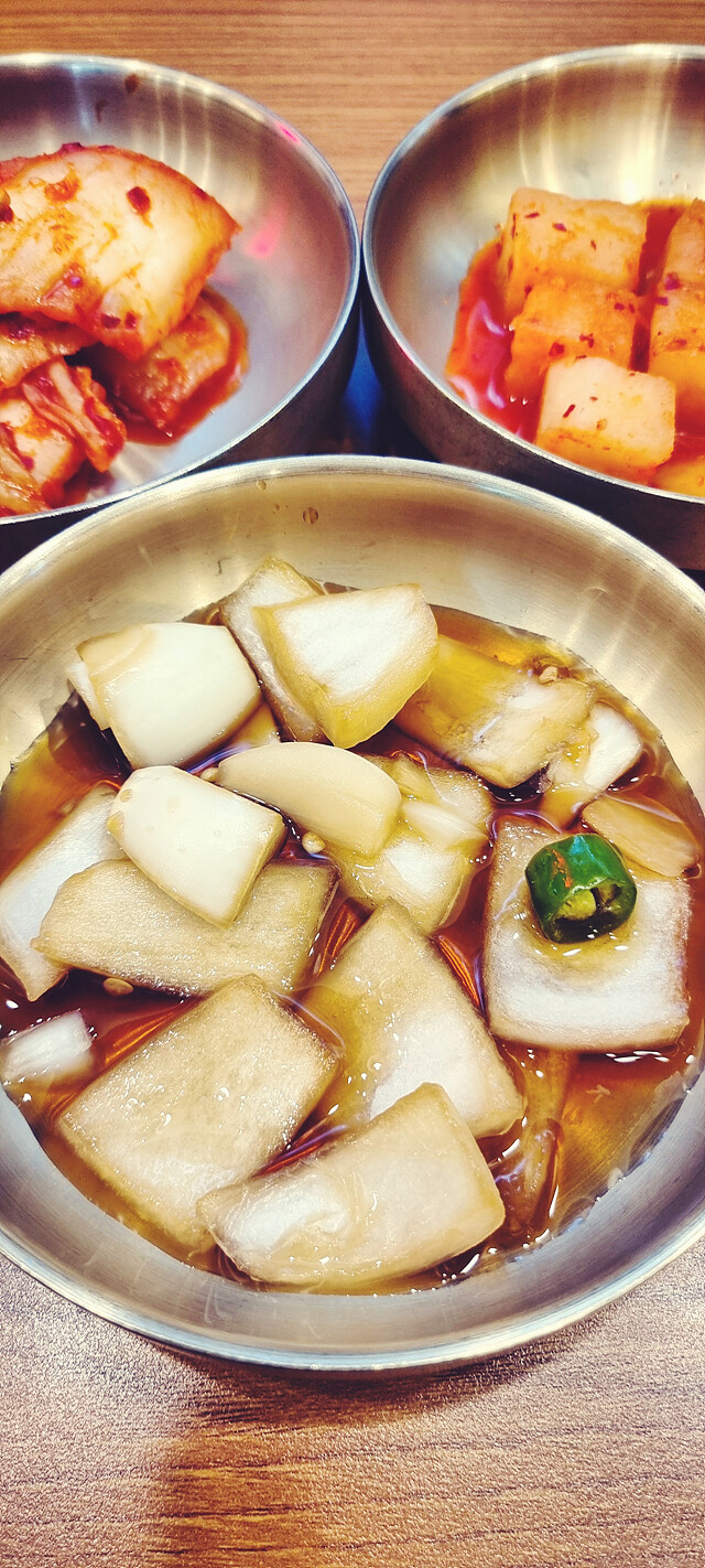 오늘자 국밥.jpg