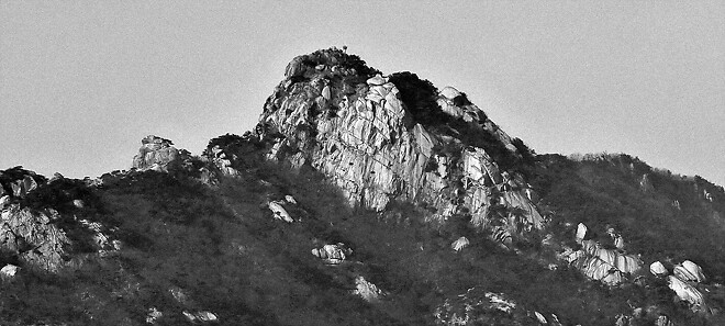 오늘자 팔각정과 서울 하늘.jpg