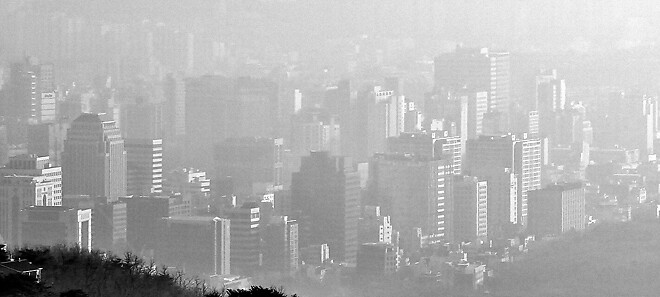 오늘자 팔각정과 서울 하늘.jpg