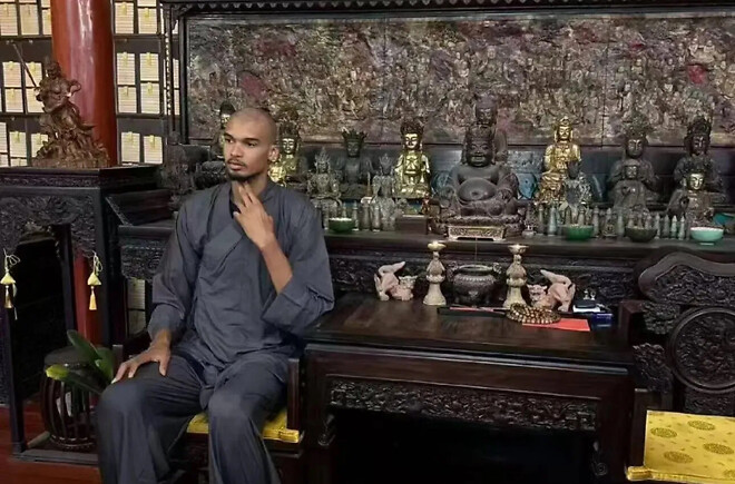 소림농구 시전하시는 빅터 웸반야마