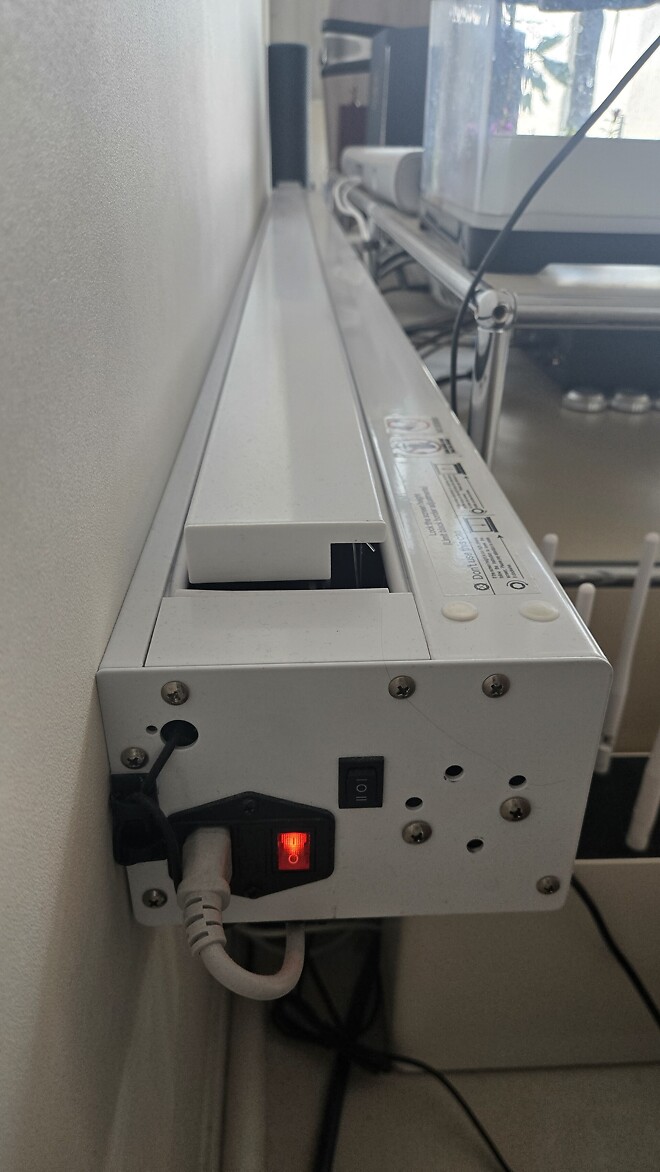 삼성 롤러블 스크린 하강시 다 안들어가는 문제