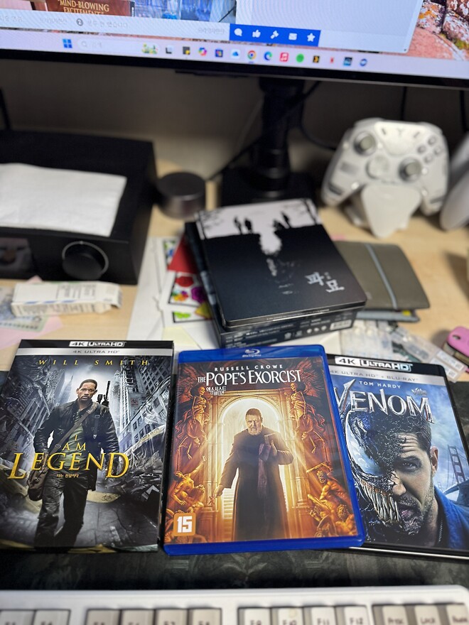 저도 요즘 도착한 작품들 인증합니다