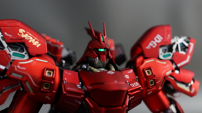 두 번째 건프라.. MG 사자비 버카 스페셜코팅판 (무광마감)