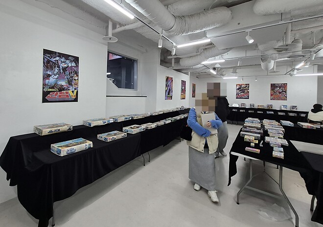 아카데미 x 반창고TV 전시회 4