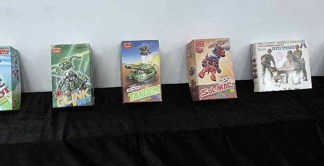 아카데미 x 반창고TV 전시회 4