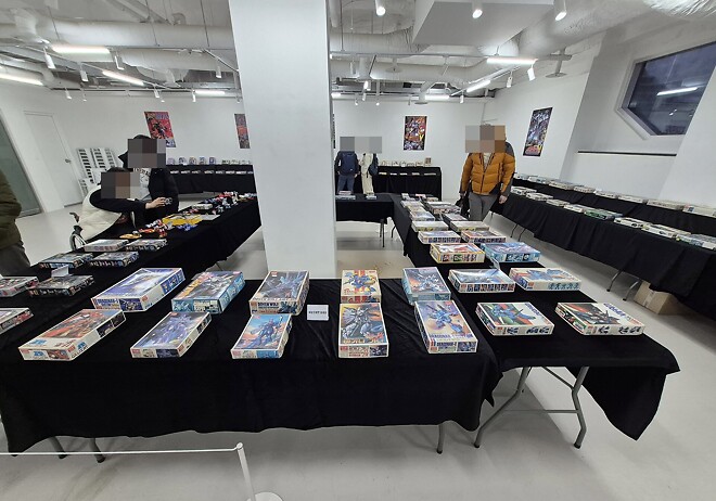 아카데미 x 반창고TV 전시회 4