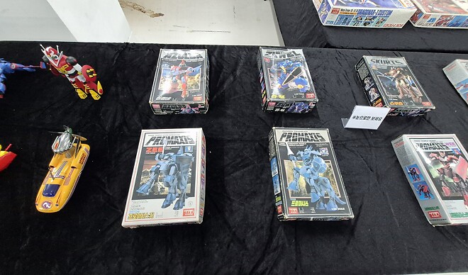 아카데미 x 반창고TV 전시회 4