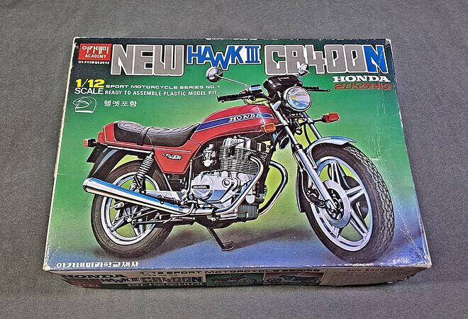 아카데미 x 반창고TV 전시회 4