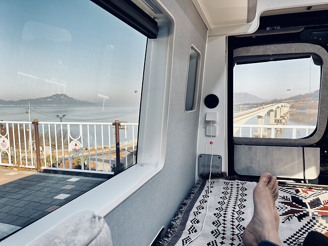 캠핑카와 함께한 국내여행의 기록들입니다.