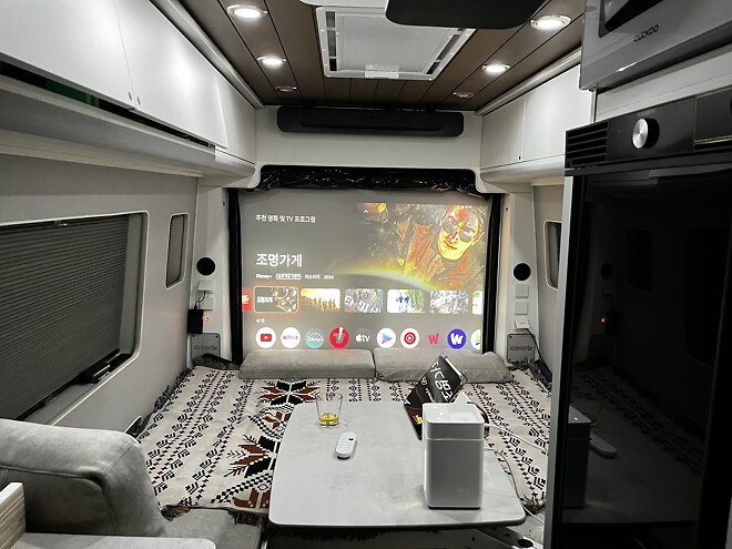 캠핑카와 함께한 국내여행의 기록들입니다.