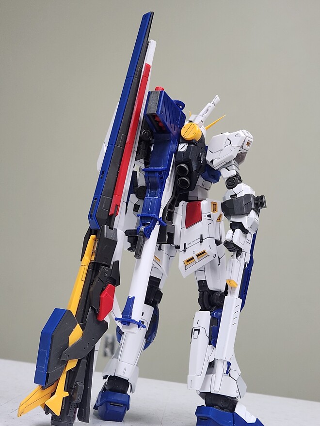 RG 후쿠오카 뉴건담 (RX-93ff Nu Gundam Side-F)
