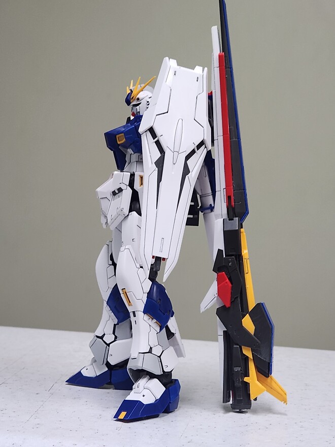 RG 후쿠오카 뉴건담 (RX-93ff Nu Gundam Side-F)