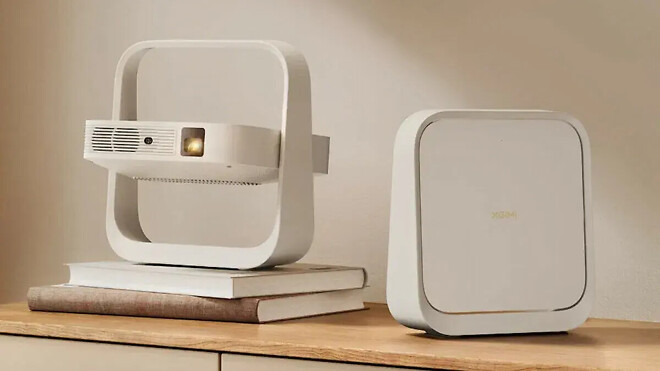 엑스지미, Z6X (5세대) 출시: 550 CVIA 루멘, MEMC 및 짐벌형 스탠드를 갖춘 &amp;quot;가성비&amp;quot; 프로젝터