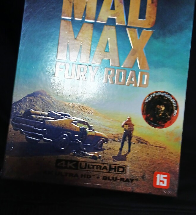 위트콜렉션  매드맥스 * 퓨리로드 4K 영롱한 ✨️ 풀슬립 A1