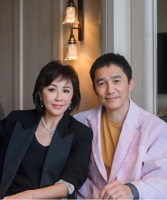 핑크 옷 입은 양조위.jpg