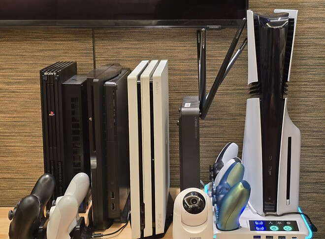 플스에 빠진 아들 - 하라는 게임은 안하고~