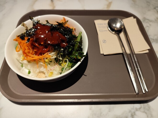 인천공항 대한항공 라운지들은 이렇게 생겼습니다.