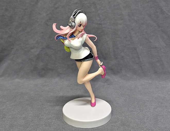 슈퍼 소니코 - 외출 타임 피규어