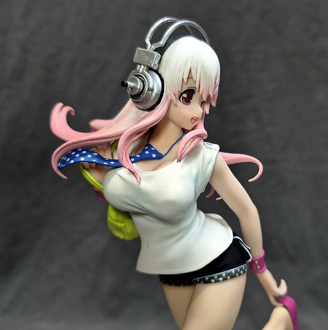 슈퍼 소니코 - 외출 타임 피규어