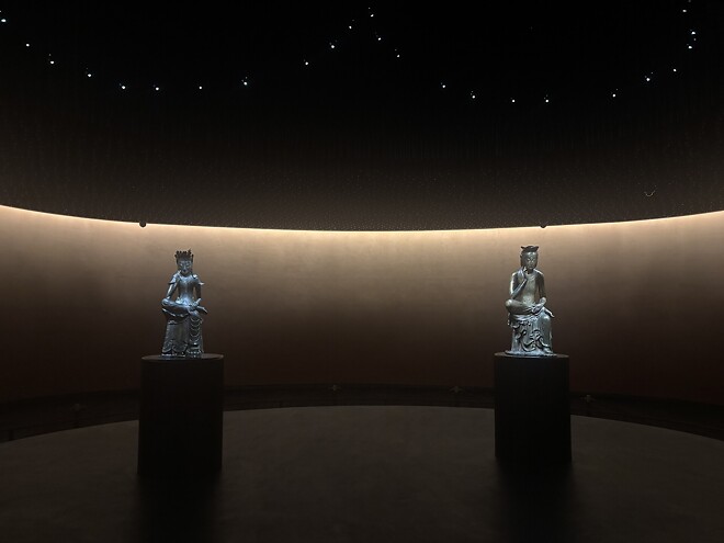 한국의 봄을 제대로 느끼고 돌아갑니다.