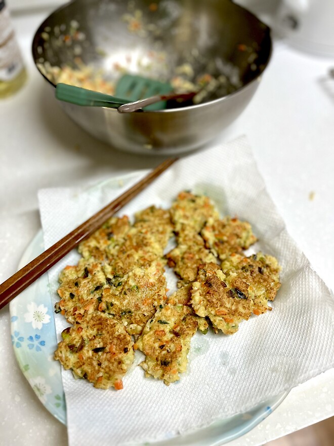 파운드케이크 굽고 팽이버섯전 부치는 주말