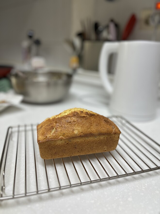 파운드케이크 굽고 팽이버섯전 부치는 주말