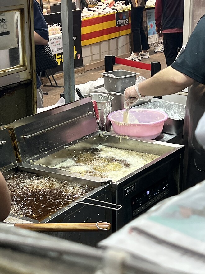 신포시장 치킨꼬꼬