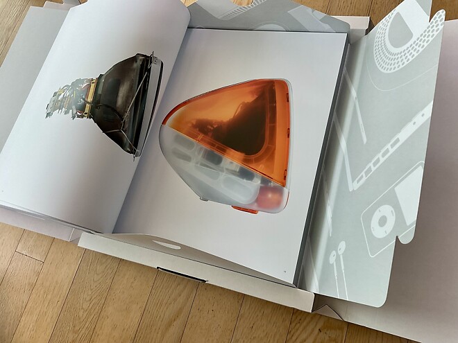 Designed by Apple in California 아카이브 포토북