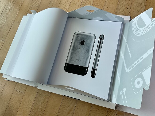 Designed by Apple in California 아카이브 포토북