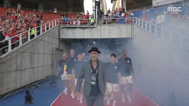 맨유 레전드 VS 수원 블루윙즈 MBC에서 생중계 해주네요 만세lol