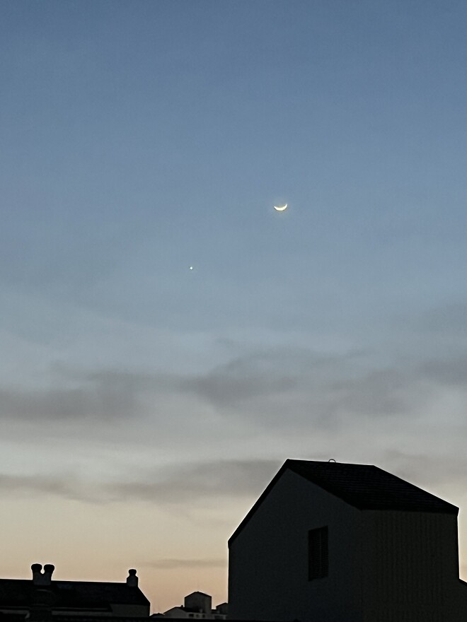 지금 서쪽하늘 보세요(종료)