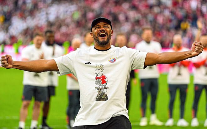 김민재 유럽 빅리그 우승 트로피 추가