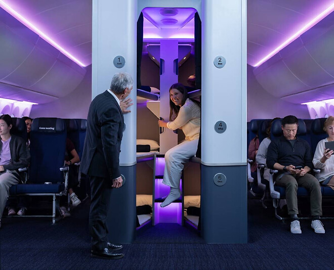 비행기에서 다리 뻗고 누울 수 있는 눕코노미 세상