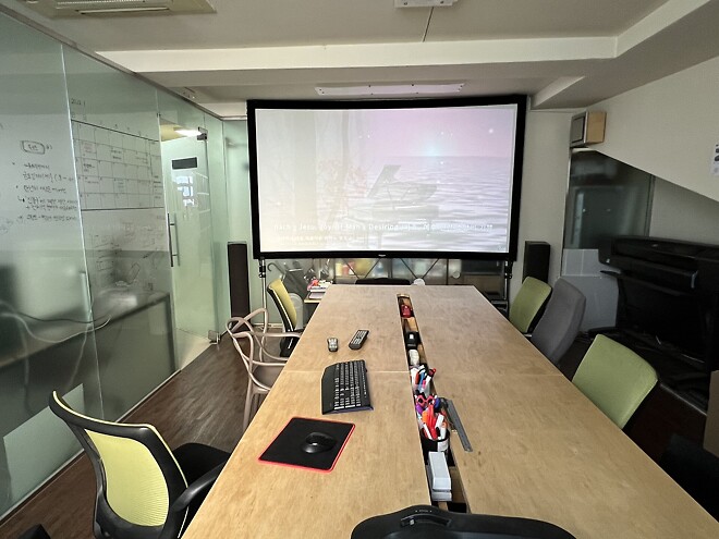 그랜드뷰 정품 120인치 액자형 커브 스크린과 이동형 설치폴대 34만원