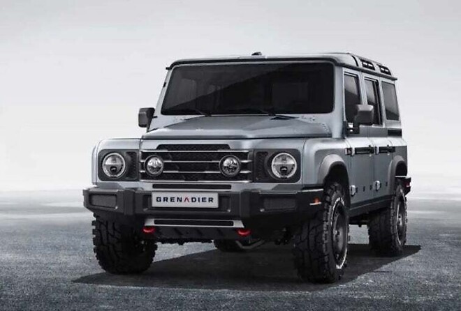 사냥개들2를 보고 지프차에 꽂혔습니다.