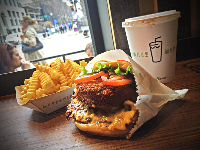 강남 쉑쉑버거 사진