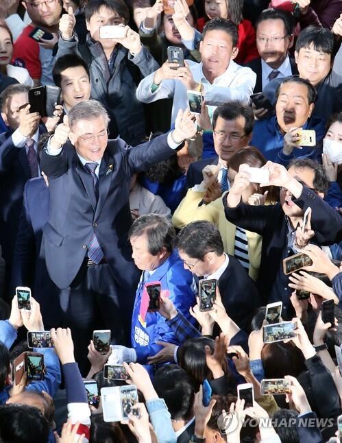 다운로드 (2).jpg