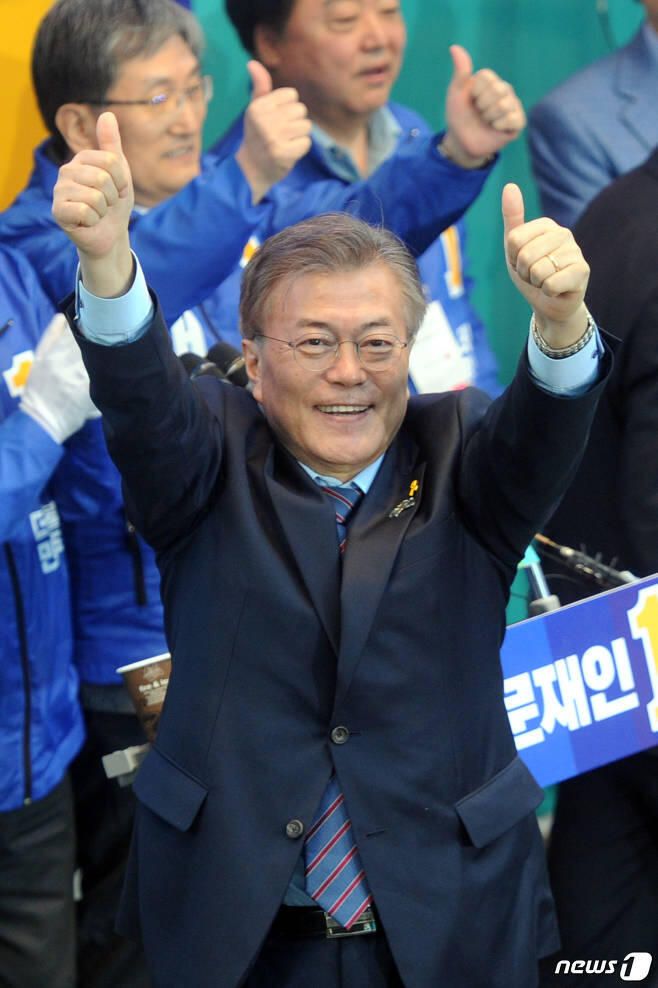 다운로드 (8).jpg