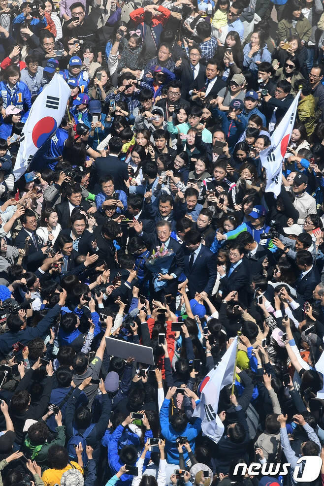 다운로드 (3).jpg