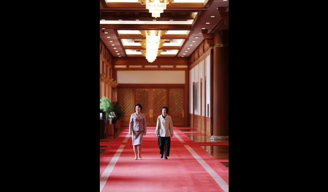 김정숙 여사, 국가유공자 유족 초청 청와대 오찬