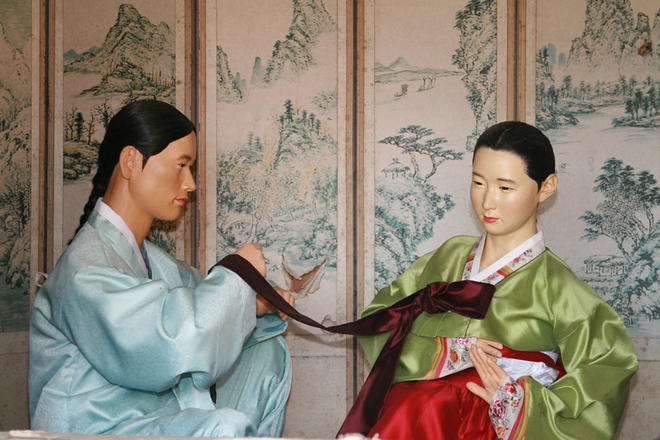 옷고름 풀기에 대한 이미지 검색결과