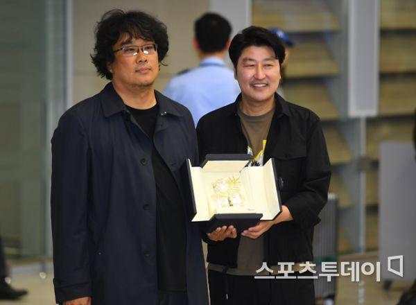 봉준호 문화 훈장 / 사진=DB