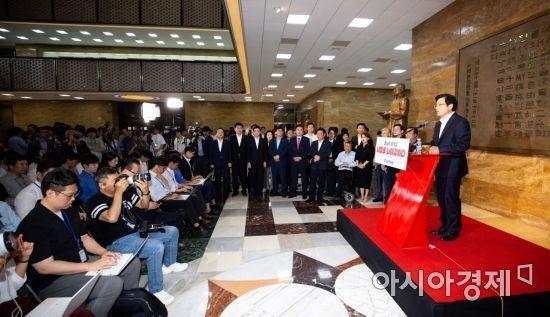 오늘자 의전왕 교활.JP9 사진